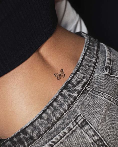 tatuajes para mujeres en el pecho|Los mejores tatuajes en el pecho para mujer 